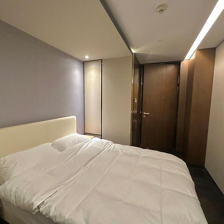 Zhome-Luxury Three-Bedroom Suite-Near The Bund Shanghai Buitenkant foto